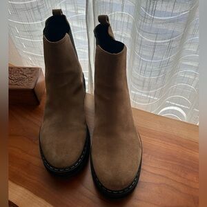 Marc Fisher Chelsea boots